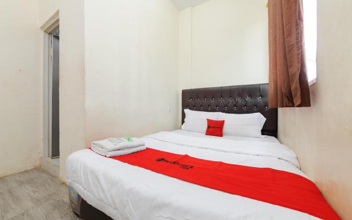 RedDoorz @ Cikitsu Batam