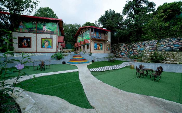 Mudras Grove Resort