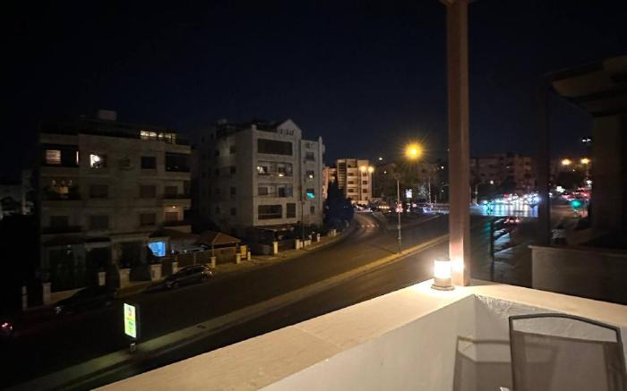 Abdoun Rooftop 2bedroom Khsh 02