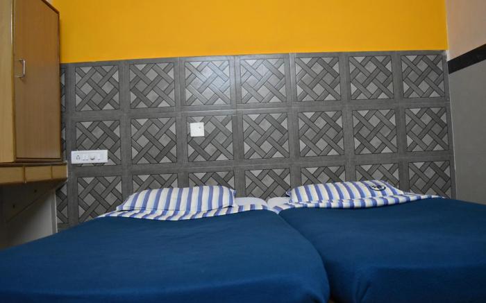 Hotel Abhiruchi Lodging