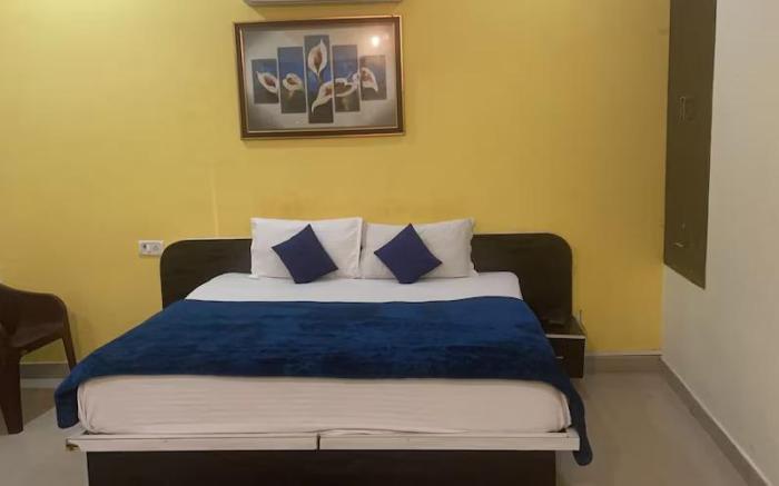 The Quila Camps & Resort