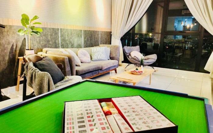 CityView Midvalley Getaway Modern 2BR Suite8-11pax