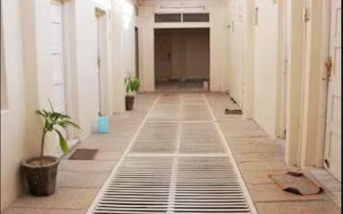 Berozgar Hostel