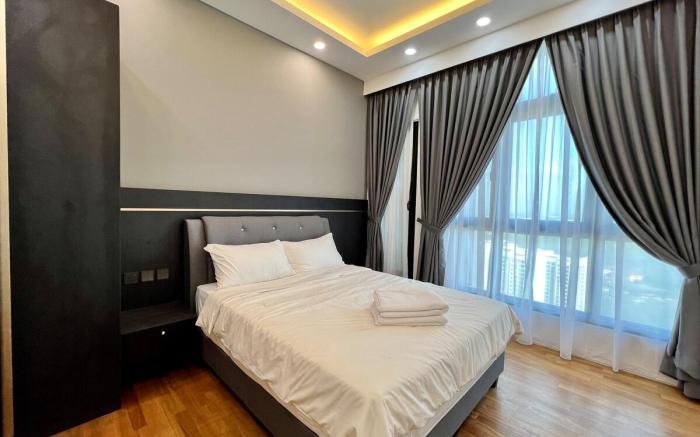 Paradigm Residence, Honeymoon by Guesthouse (2pax)