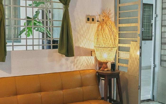 Green House at District 1: 1BR Apt, Pet- friendly