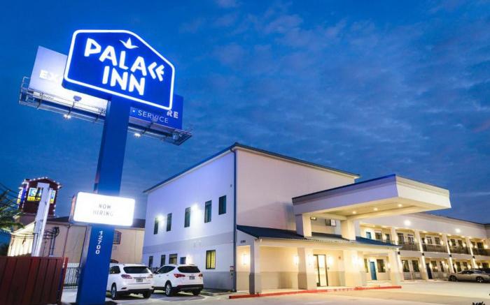 Palace Inn Blue Federal Road