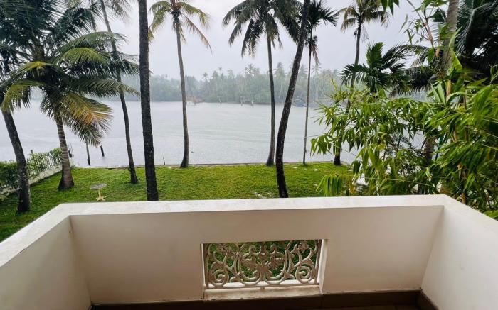 The Kochi Backwater Resort