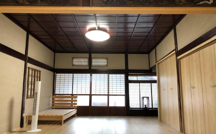 Hironoya Family Room 20 Tatami - 100-Year-Old Traditional House Renovation