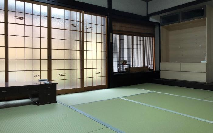 Hironoya Japanese-Style Room - 100-Year-Old Traditional House