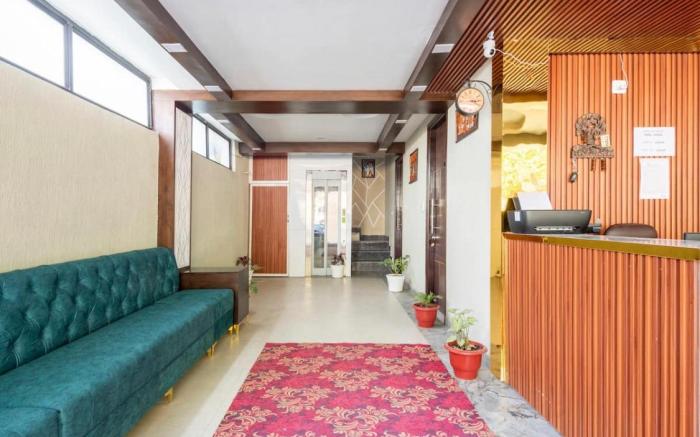 HOTEL & HOSTEL VIMAL GANGA