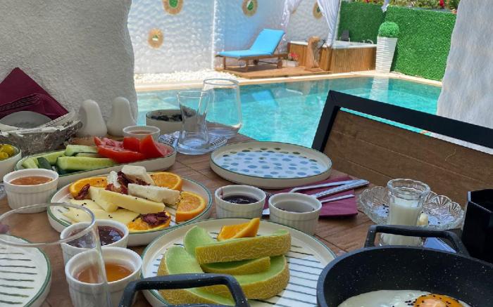 Flora Boheme Butik Otel