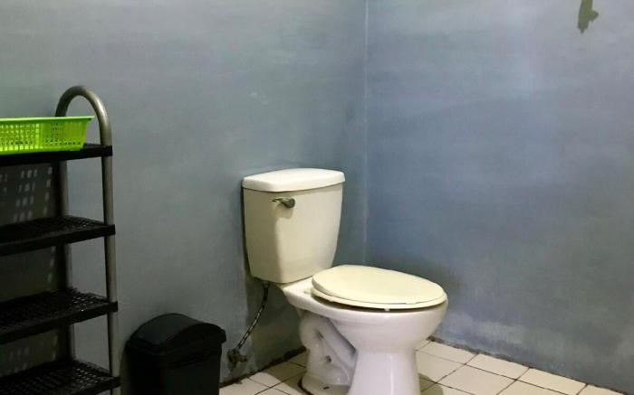 Budget AC Room3, Near Hagnaya Port & White Beaches