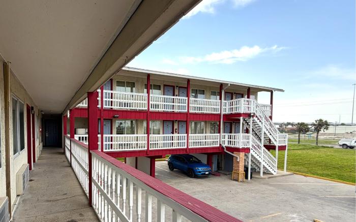 Budget Inn By OYO Corpus Christi Beach
