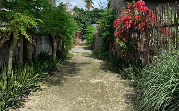 The Backyard Inn