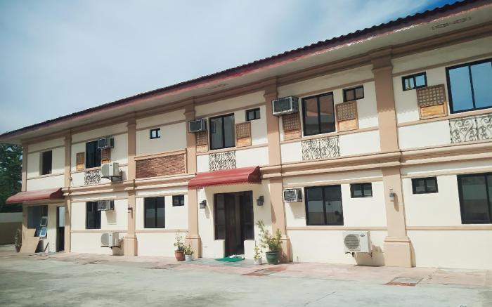 Dy Heritage Suites