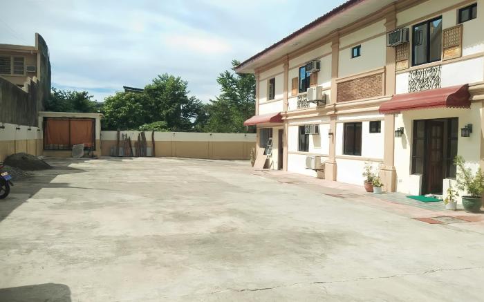 Dy Heritage Suites
