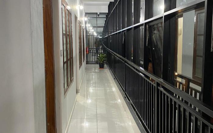 Hollywood Rooms Wayanad