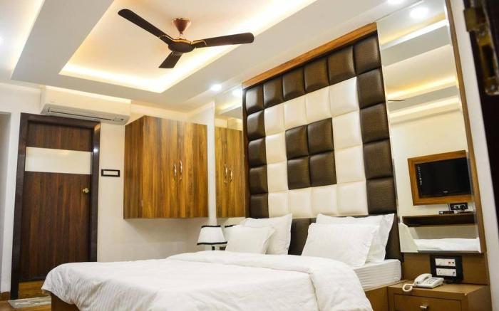 Hotel Rajnandani Residency