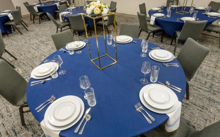 Comfort Inn & Suites Newark Liberty International Airport