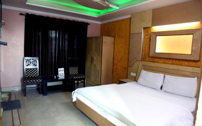 Hotel Apsara - Mussoorie   