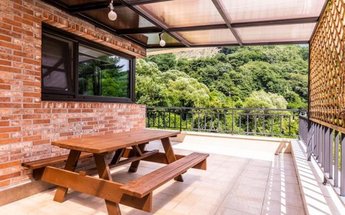 Dongdong House Pension
