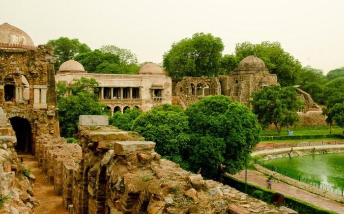 BluO 3BHK Safdarjung Enclave - Terrace Garden