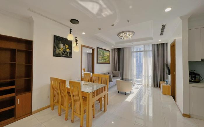 Vinhomes Central Park - Luxury Apartment