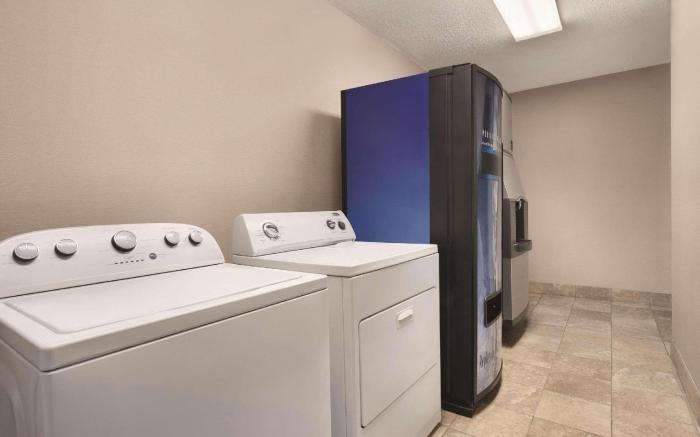 Country Inn & Suites by Radisson, Florence, SC