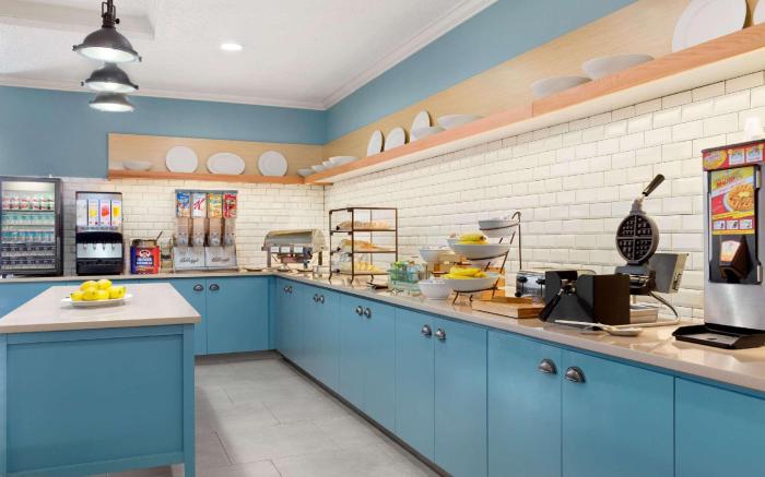 Country Inn & Suites by Radisson, Austin North (Pflugerville), TX