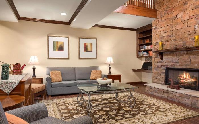 Country Inn & Suites by Radisson, Savannah I-95 North, GA