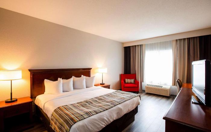 Country Inn & Suites by Radisson, Wilson, NC