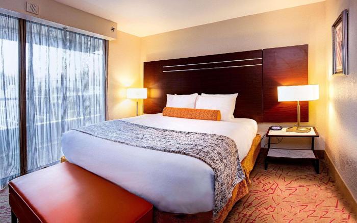 Radisson Hotel Southfield-Detroit
