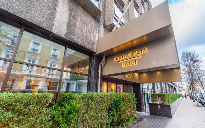 Central Park Hotel