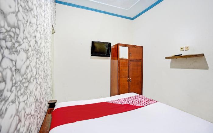 OYO 92816 Ana Homestay 