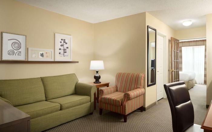 Country Inn & Suites by Radisson, Grinnell, IA
