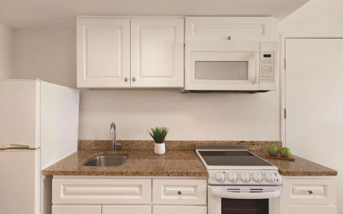 Radisson Beachfront Hotel - Panama City Beach