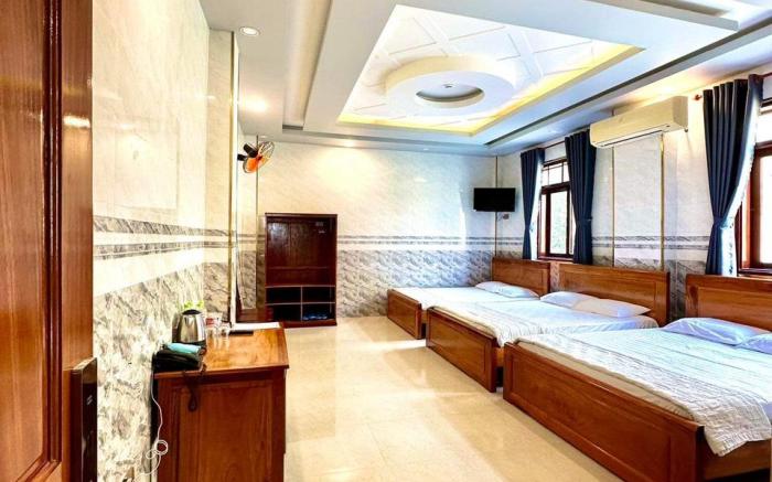 Khách sạn Vĩnh Chương