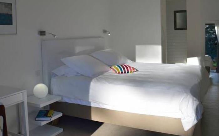 Hotel 96