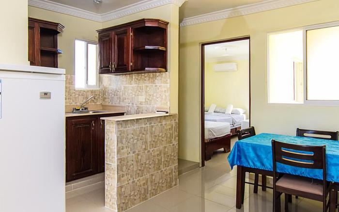 Tropical Island Apartahotel