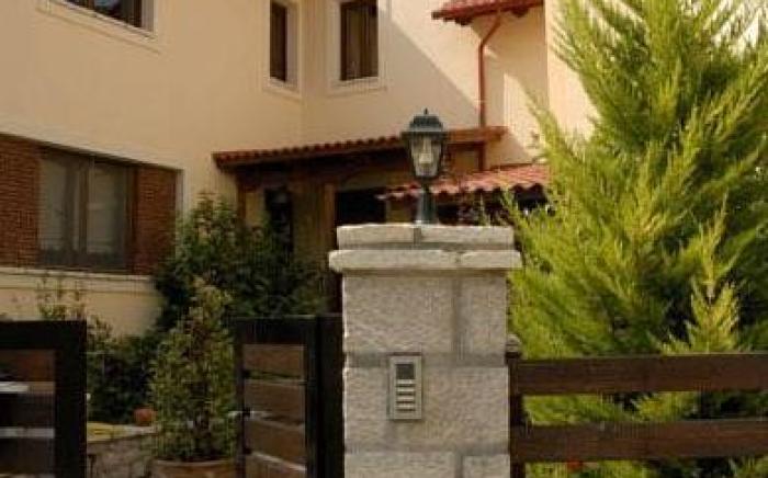 Dryas Guesthouse