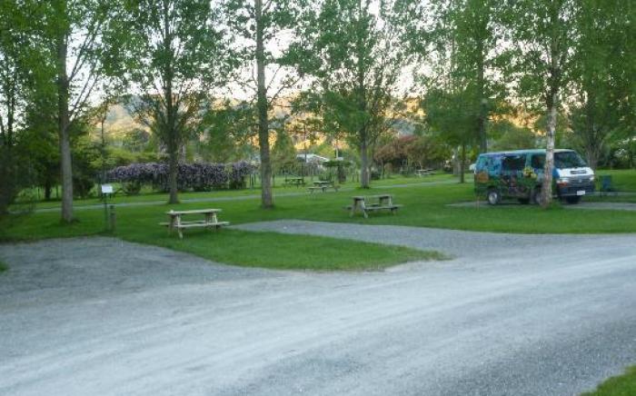 Kiwi Park Motels & Holiday Park