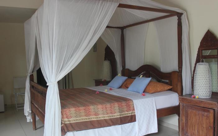 Frangipani Beach Hotel