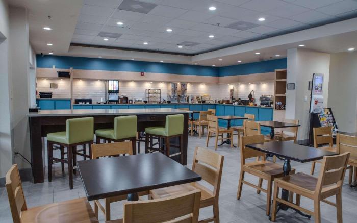 Country Inn & Suites by Radisson, Harlingen, TX