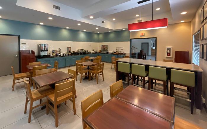 Country Inn & Suites by Radisson, Tallahassee-University Area, FL