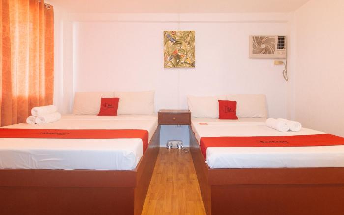 RedDoorz @ The Central Inn Boracay Island