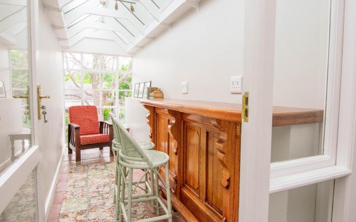 Rozenburg Guest House