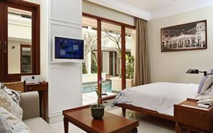 Seminyak Lagoon All Suites Hotel