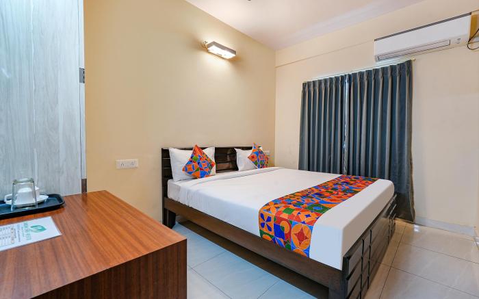 FabHotel Crystal Suites