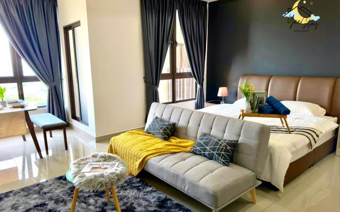 SeaView PoolView CityView BaliResidence Video game 5minJonker