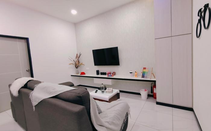 C Boutique townhouse ( 1st )